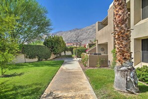 Apartment (2 Bedrooms) | Interior - Palm Springs Retreat w/ Pool Access, Near Downtown (Palm Springs)