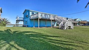 House (3 Bedrooms) | Front of property