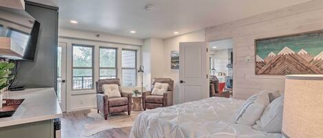 Apartment (1 Bedroom) | Interior