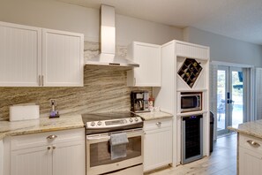 Microwave, oven, stovetop, dishwasher - Renovated Sunny Port St Lucie Home w/ Outdoor Pool (Port Saint Lucie)