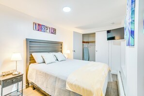 Apartment (2 Bedrooms) | Interior - Walk to Downtown Albany: Ten Broeck Triangle Apt! (Albany)