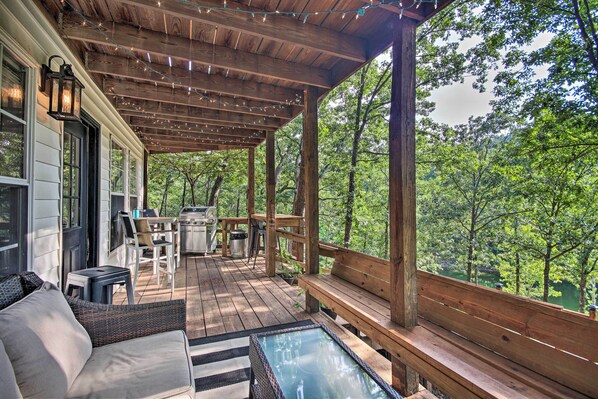 House (4 Bedrooms) | Interior - Private Fishing Dock: Grand Lake Home (Eucha)