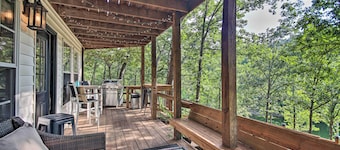 Private Fishing Dock: Grand Lake Home