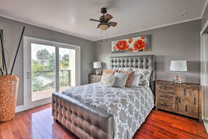 House (4 Bedrooms) | Interior - Poolside Relaxation: Whitter Oasis 14 Mi to Disney (Whittier)