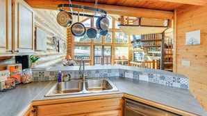 Unclassified image, 2 of 31, button - Cozy Mountain Condo Across From Snow King Ski Mtn! (Jackson)
