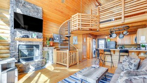 Unclassified image, 4 of 31, button - Cozy Mountain Condo Across From Snow King Ski Mtn! (Jackson)