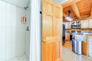 Interior - Cozy Mountain Condo Across From Snow King Ski Mtn! (Jackson)