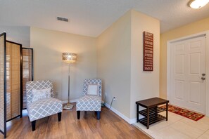 House (2 Bedrooms) | Interior - Day Trip to Disney: Deltona Escape w/ Patio (Deltona)