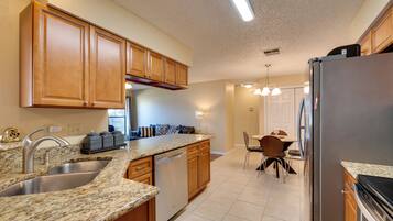 Nhà (2 Bedrooms) | Nội thất