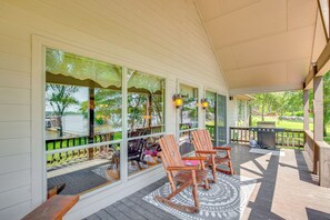 House (4 Bedrooms) | Interior - Views & Private Dock: Lakefront Eustace House! (Eustace)