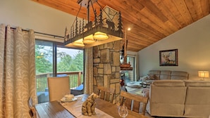 Unclassified image, 2 of 48, button - Alpine Getaway w/ Grill: Walk to Lake! (Cashiers)