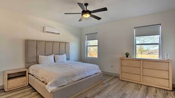 3 bedrooms, bed sheets