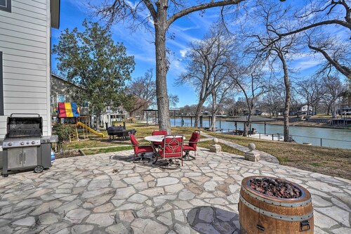 Spacious Lake Placid Retreat w/ Gorgeous Views!