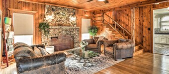 Spacious Lake Placid Retreat w/ Gorgeous Views!