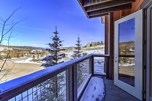 Apartment (2 Bedrooms) | Interior - Ski-in/ski-out Access: Mtn-view Granby Condo! (Granby)