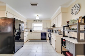 House (3 Bedrooms) | Bahagian dalam