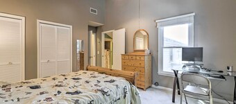 Massanutten Retreat w/ Double Deck & Mtn View!