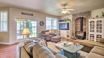 Rumah (5 Bedrooms) | Interior