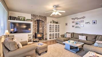 ุงูู
ูุดุฃุฉ ู
ู ุงูุฏุงุฎู