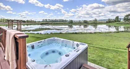 Mcminnville Wine Country Home w/ Hot Tub + Deck