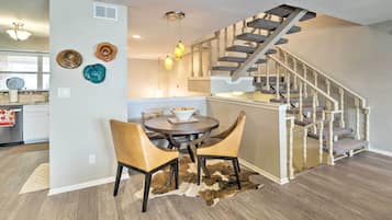 Apartemen (4 Bedrooms) | Interior