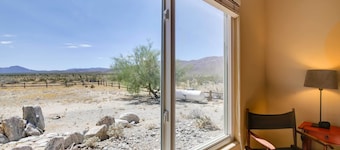 Borrego Springs Stargazing Home w/ Mtn Views