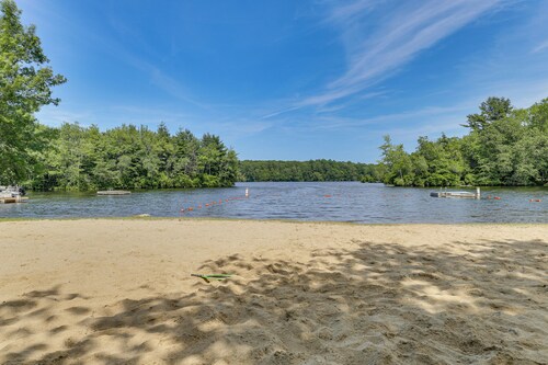 Pet-friendly Lebanon House w/ Lake Access!