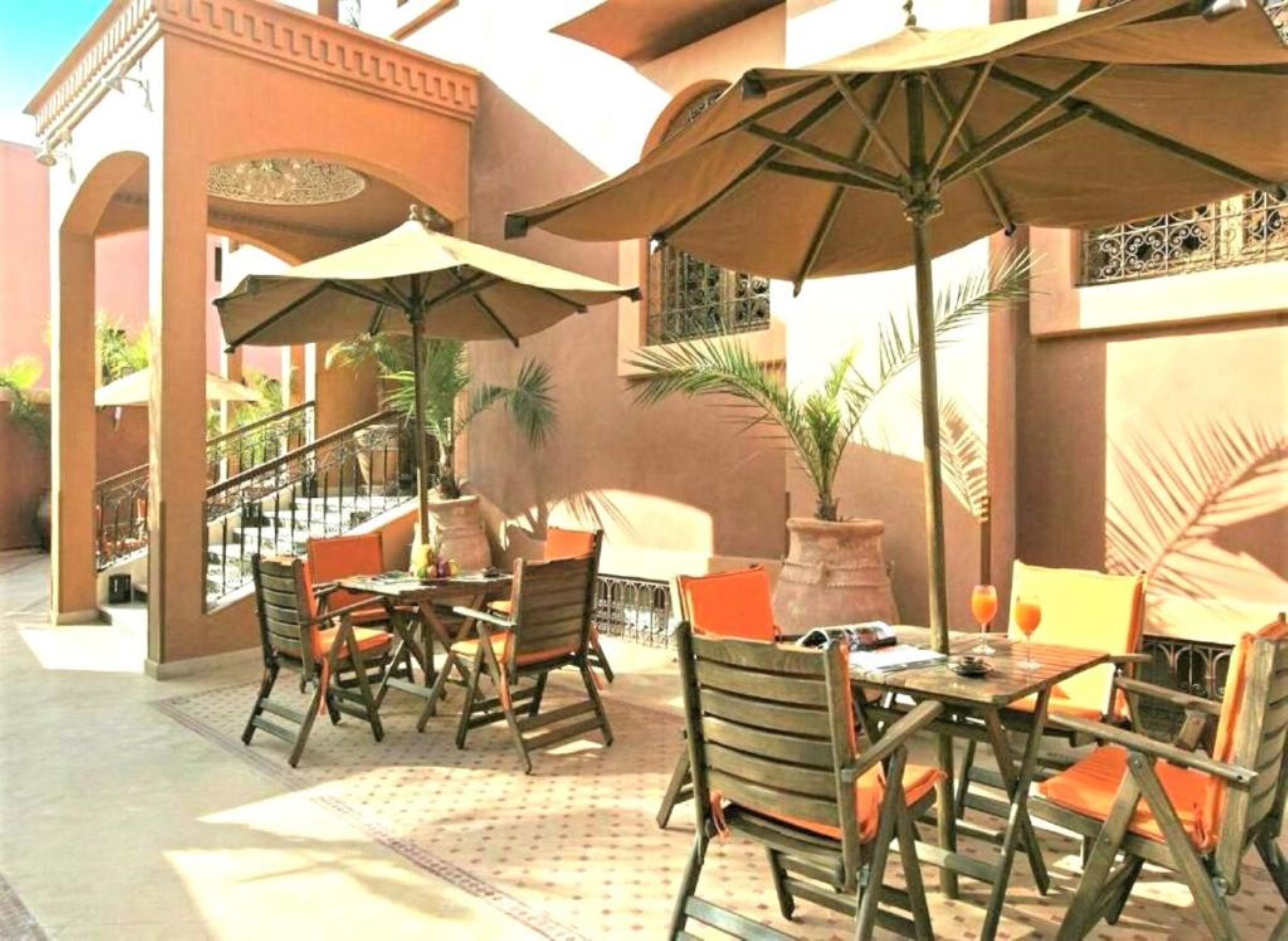 60 インチのスマートテレビ (衛星放送視聴可)、テレビ、プリンター