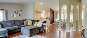 Family Minnesota Vacation Rental w/ Balcony