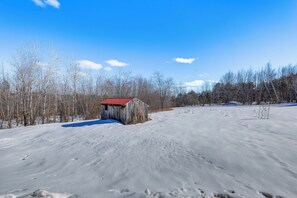 Interior - Charming Lovell Farmhouse - 17 Acres w/ Mtn Views! (Lovell)