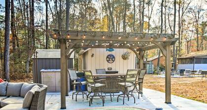 9 Mi to Ocean City Beaches: Retreat w/ Patio