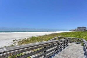 Interior - Marco Island Condo w/ Patio: Steps to Beach Access (Marco Island)