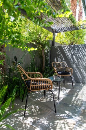 House (4 Bedrooms) | Interior - Covered Patio, Pool & Games: Home in Palm Springs (Palm Springs)