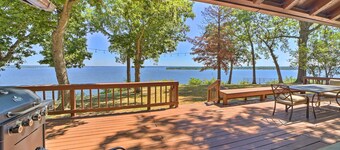 Grand Lake Views + Fire Pit: Monkey Island Home!