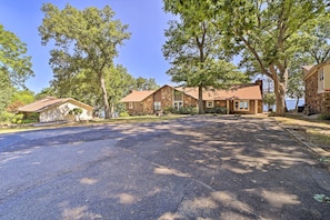 Interior - Grand Lake Views + Fire Pit: Monkey Island Home! (Afton)