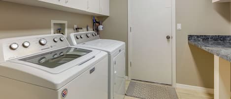 Casa (3 Bedrooms) | Parte interna