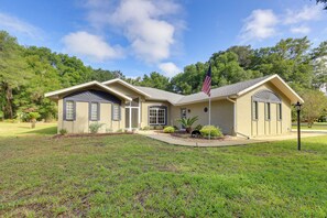 House (3 Bedrooms) | Interior - 8 Mi to Rainbow Springs: Dunnellon Area Home! (Citrus Springs)