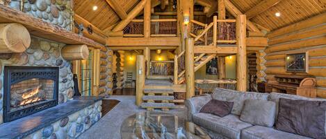 House (Multiple Bedrooms) | Interior