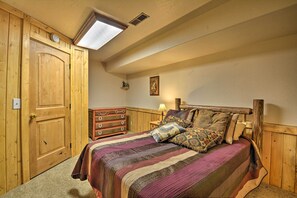 House (Multiple Bedrooms) | Interior