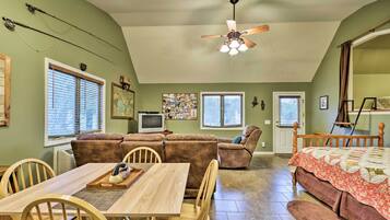 Apartment (0 Bedroom) | Interior