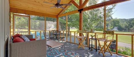 公寓 (0 Bedroom) | 室外用餐