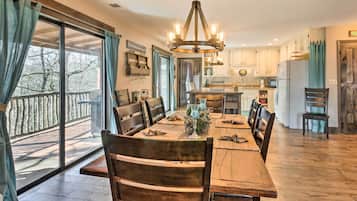 Rumah (4 Bedrooms) | Interior