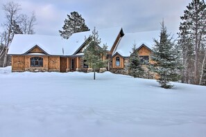 House (4 Bedrooms) | Interior - Lakefront Giants Ridge Retreat Near Ski & Golf! (Aurora)