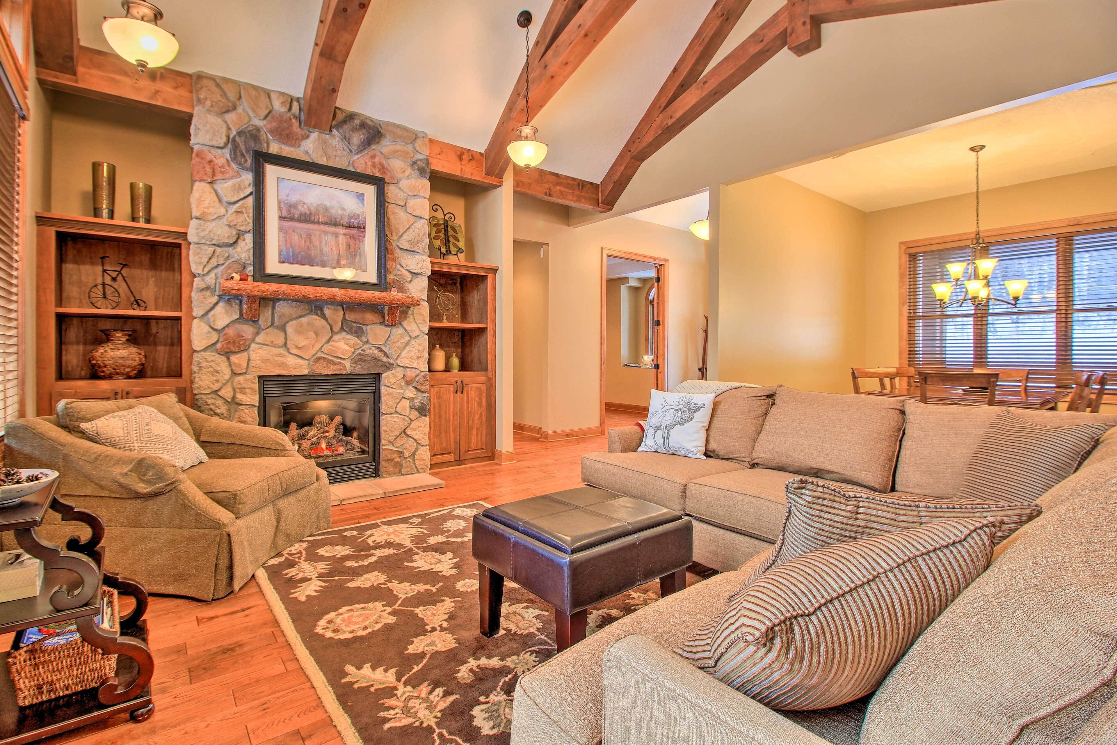 House (4 Bedrooms) | Interior