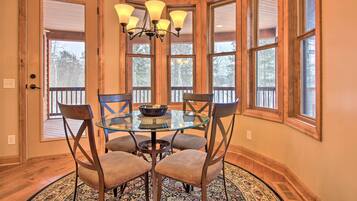 Nhà (4 Bedrooms) | Nội thất