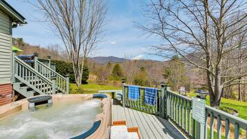 Căn hộ (2 Bedrooms) | Mặt tiền nơi lưu trú