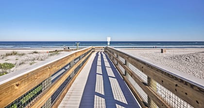 Beach Retreat in Jacksonville: Pet/family-friendly