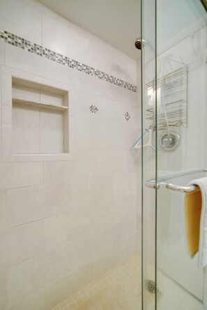 Interior - First-floor Brigantine Condo: Steps to Ocean! (Brigantine)