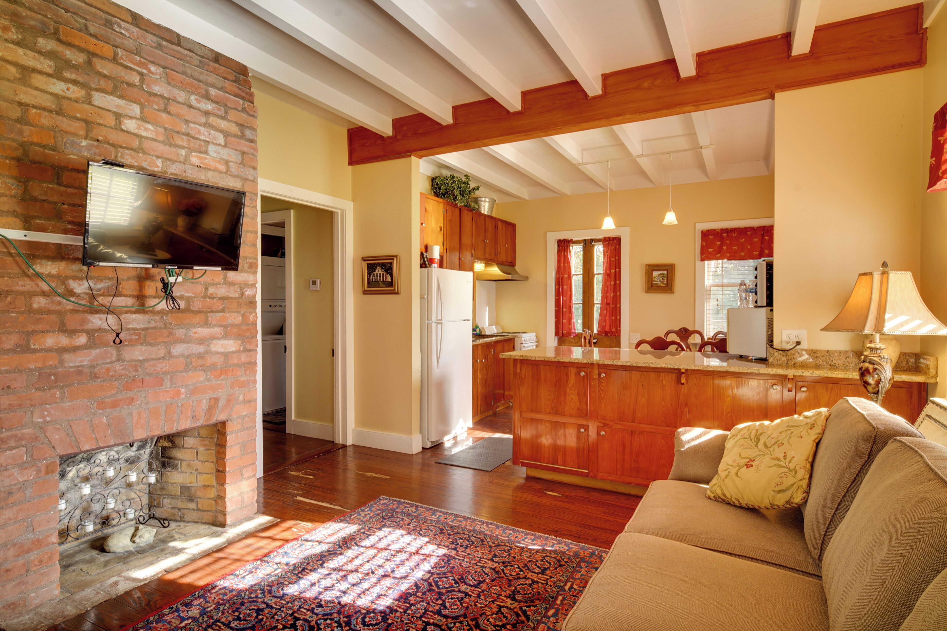 Rumah (2 Bedrooms) | Bagian depan properti