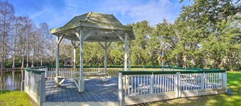 Tranquil Bayou Country Home w/ Pond: 8 Mi to Houma